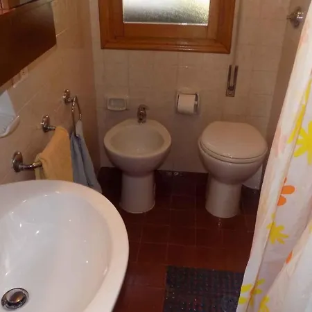 In 25654 Eraclea Mare